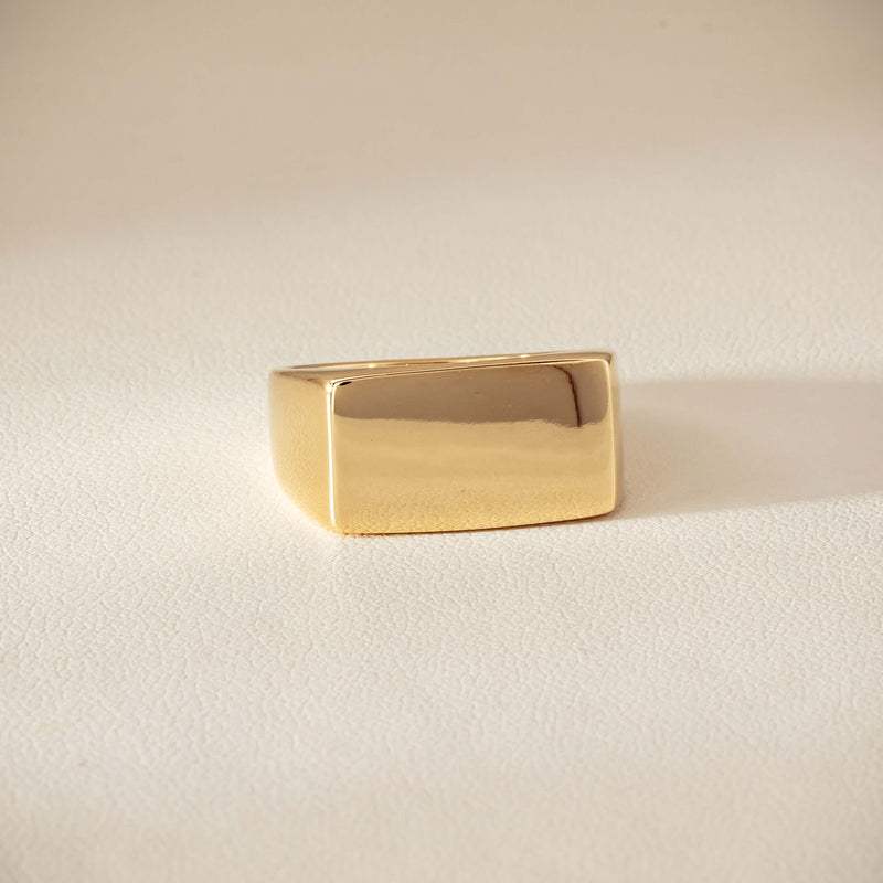 Deja Vu 9ct Yellow Gold Rectangular Signet Ring - Ring - Walker & Hall