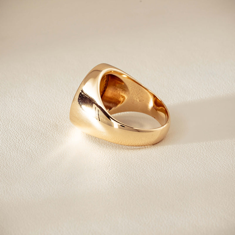 Deja Vu 9ct Ring with 24ct Australian Kangaroo Coin - Ring - Walker & Hall