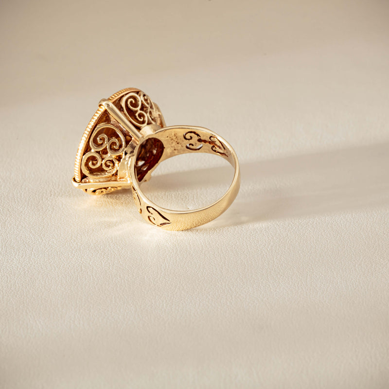 Vintage 9ct Yellow Gold Ring with 22ct Full Sovereign 1968 - Ring - Walker & Hall
