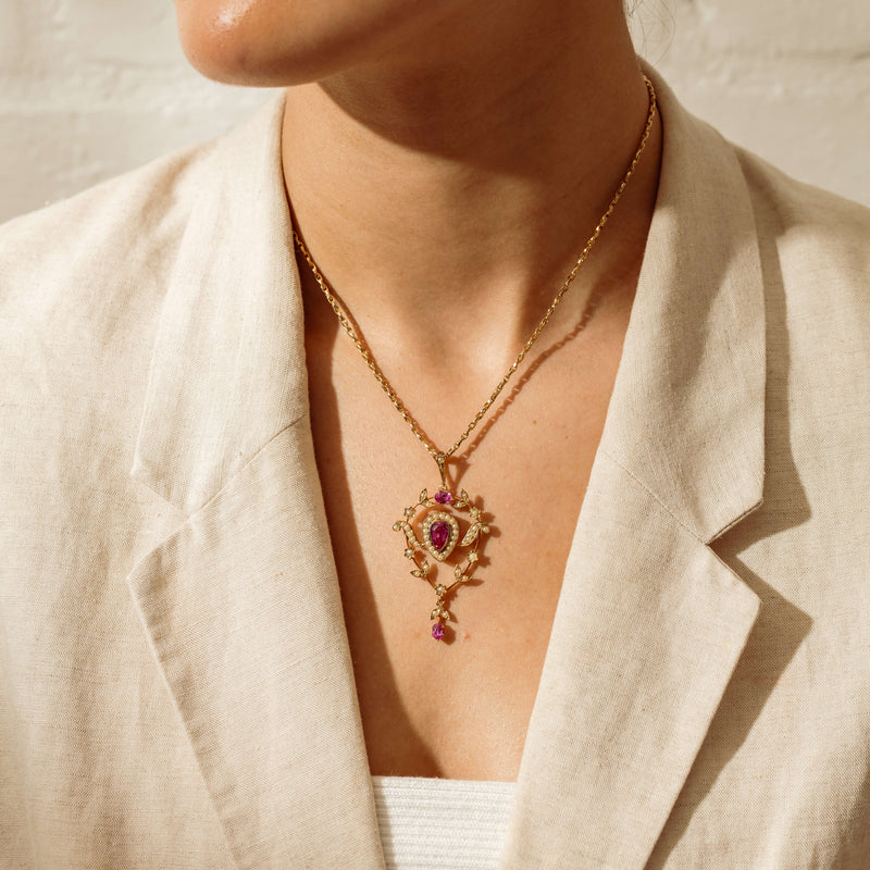 Vintage 9ct Yellow Gold Synthetic Pink Stones & Seed Pearl Pendant - Necklace - Walker & Hall