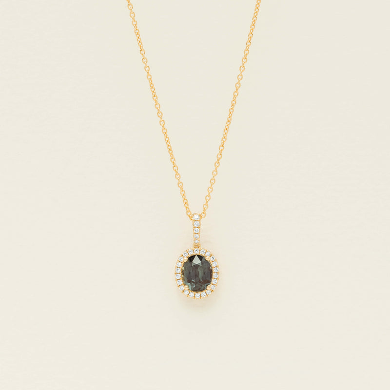 18ct Yellow Gold 2.09ct Green Sapphire Sierra Pendant