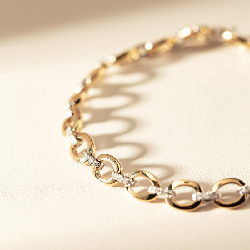 14ct Yellow Gold .50ct Diamond Oval Link Bracelet-Bracelet-Walker & Hall