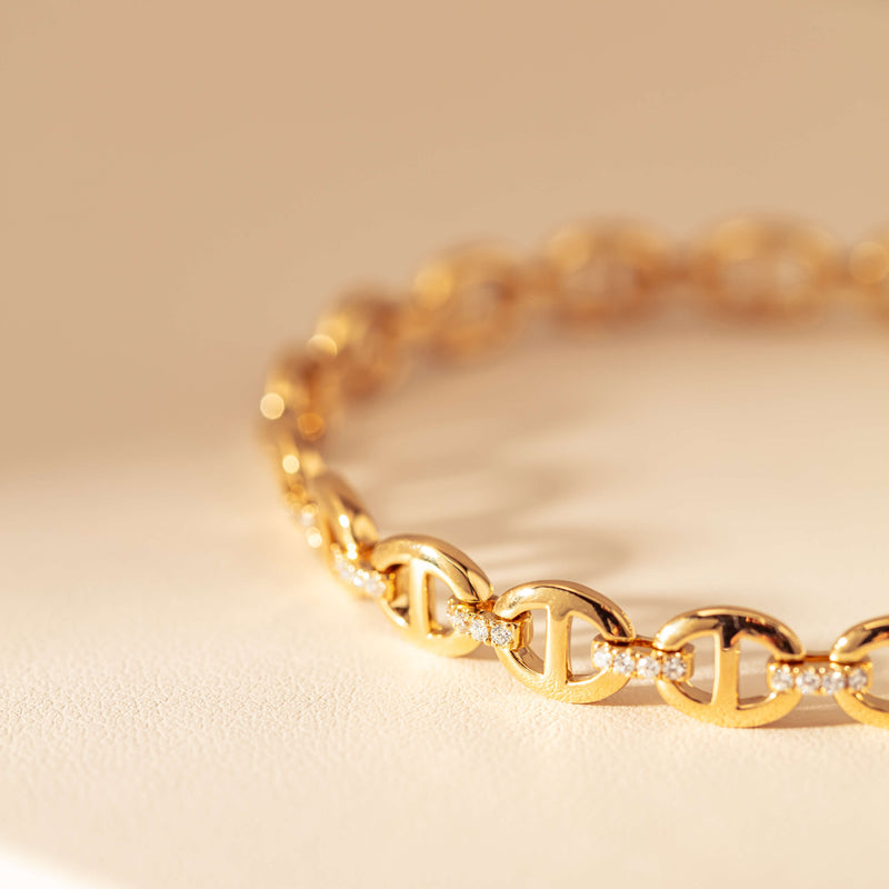 18ct Yellow Gold .57ct Diamond Oval Link Bracelet-Bracelet-Walker & Hall