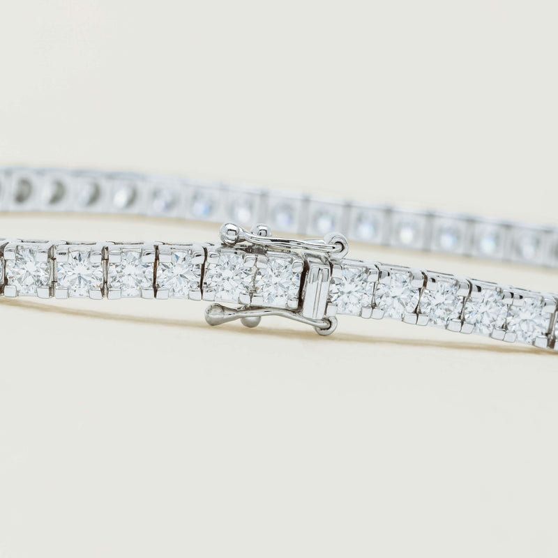 18ct White Gold 6.01ct Diamond Jubilee Bracelet 18.5cm - Bracelet - Walker & Hall