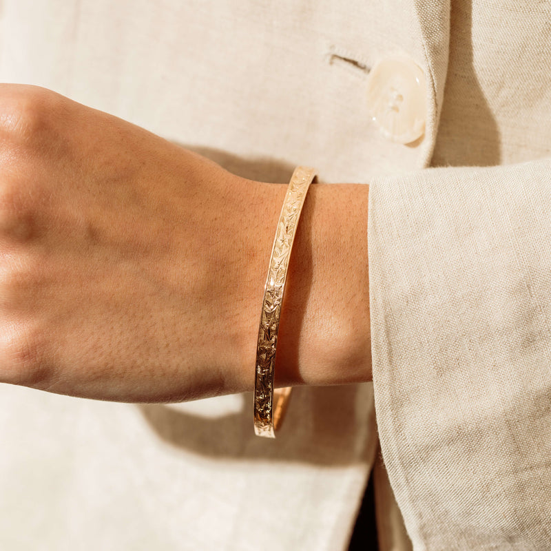 Vintage 9ct Rose Gold Hollow Patterned Bangle - Chester - Bracelet - Walker & Hall