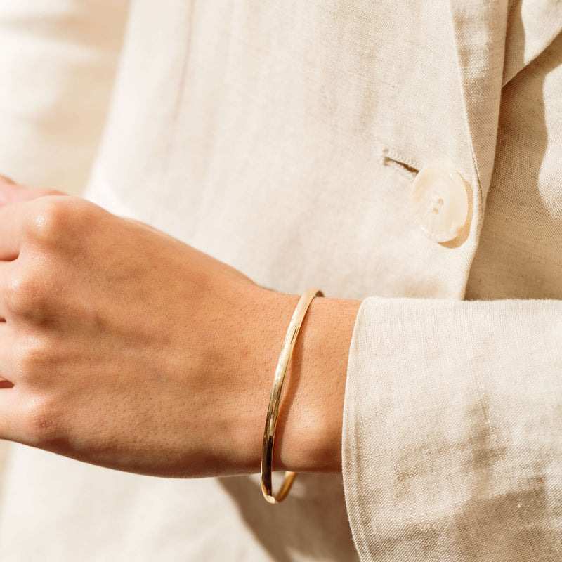 Deja Vu 9ct Yellow Gold Solid Bangle - 65mm