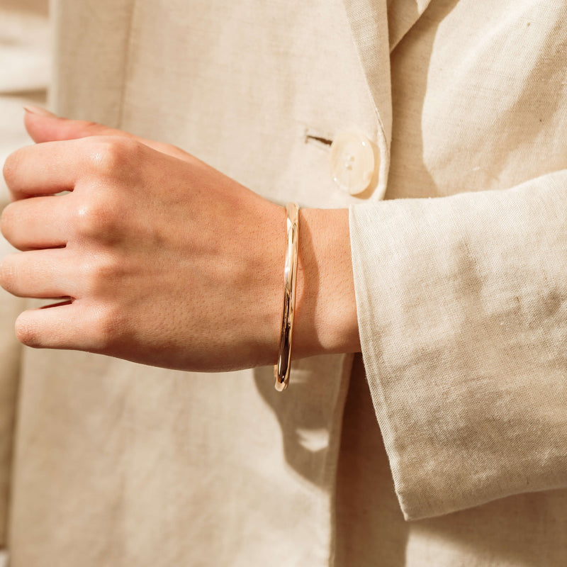 Deja Vu 9ct Rose Gold Solid Bangle - 66mm