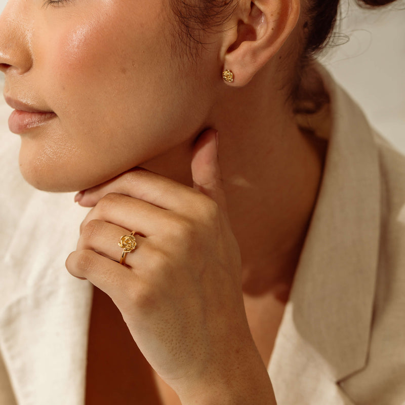 18ct Yellow Gold Albertine Rose Ring - Ring - Walker & Hall