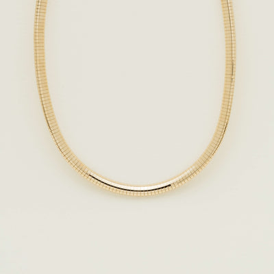 Deja Vu 14ct Yellow Gold 7.4mm Omega Chain Necklace - Necklace - Walker & Hall