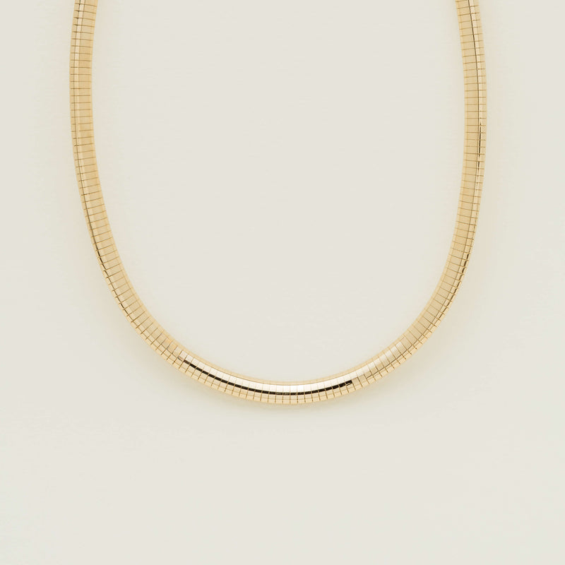 Deja Vu 14ct Yellow Gold 7.4mm Omega Chain Necklace - Necklace - Walker & Hall