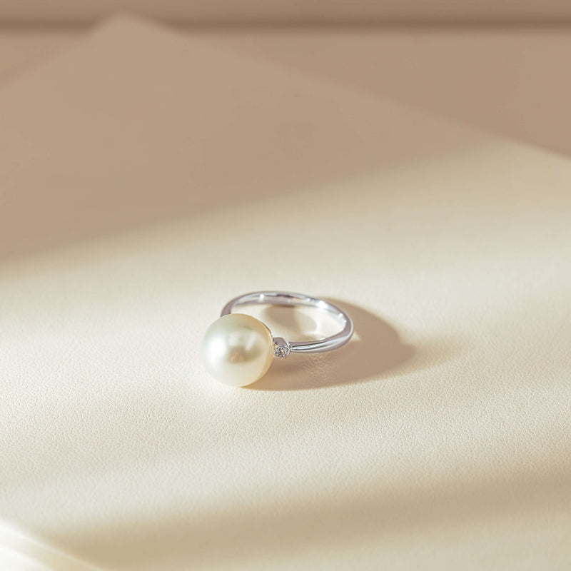 18ct White Gold South Sea Pearl & Diamond Ring-Ring-Walker & Hall