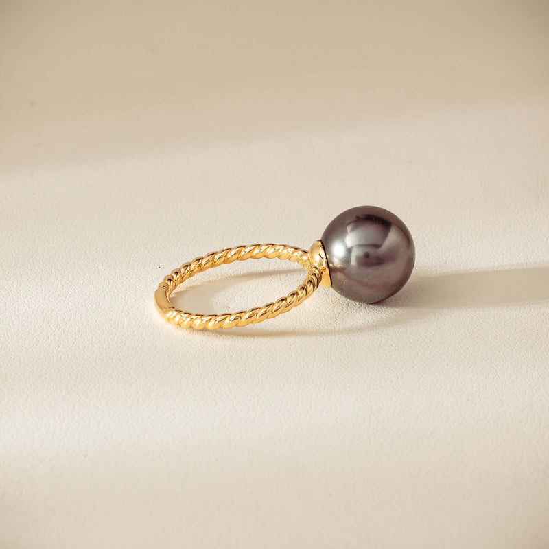 18ct Yellow Gold 12mm Black Pearl Twine Ring - Ring - Walker & Hall
