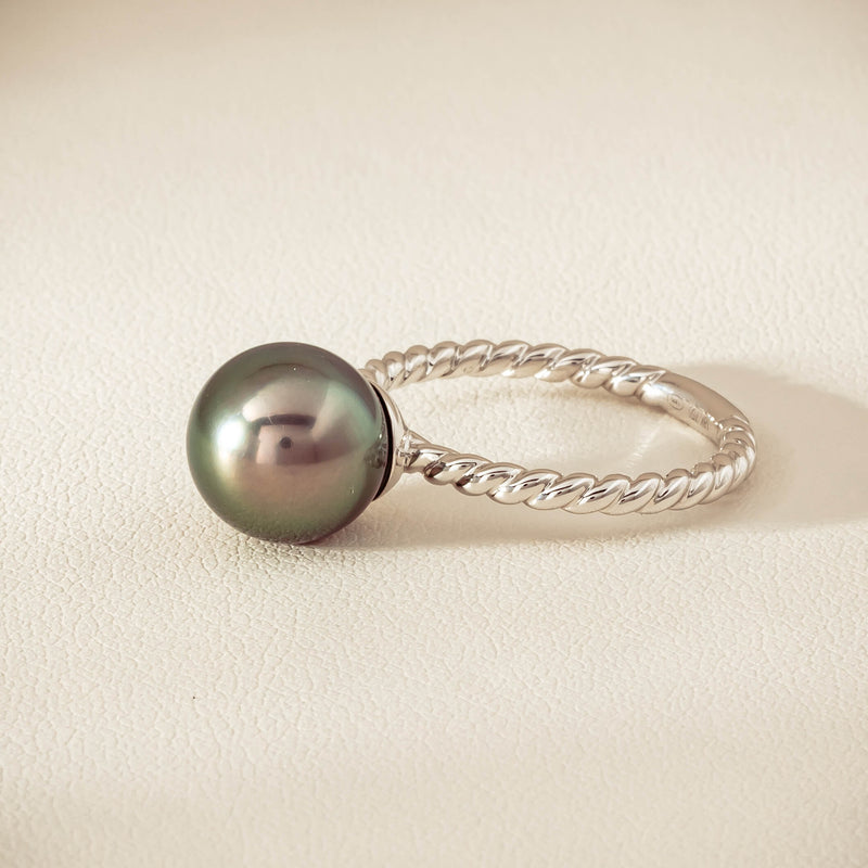 18ct White Gold 10mm Black Pearl Twine Ring - Ring - Walker & Hall