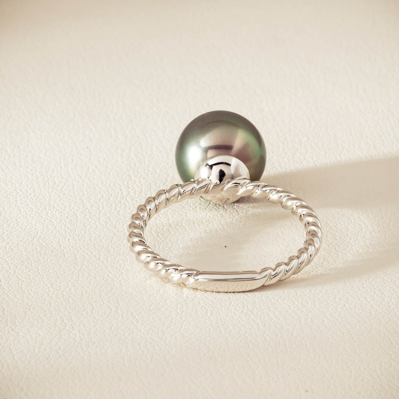18ct White Gold 10mm Black Pearl Twine Ring - Ring - Walker & Hall
