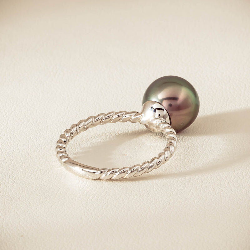 18ct White Gold 10mm Black Pearl Twine Ring - Ring - Walker & Hall