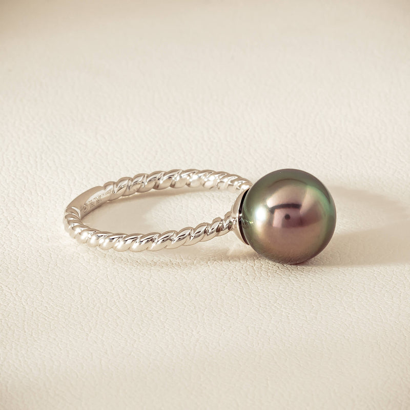 18ct White Gold 10mm Black Pearl Twine Ring - Ring - Walker & Hall