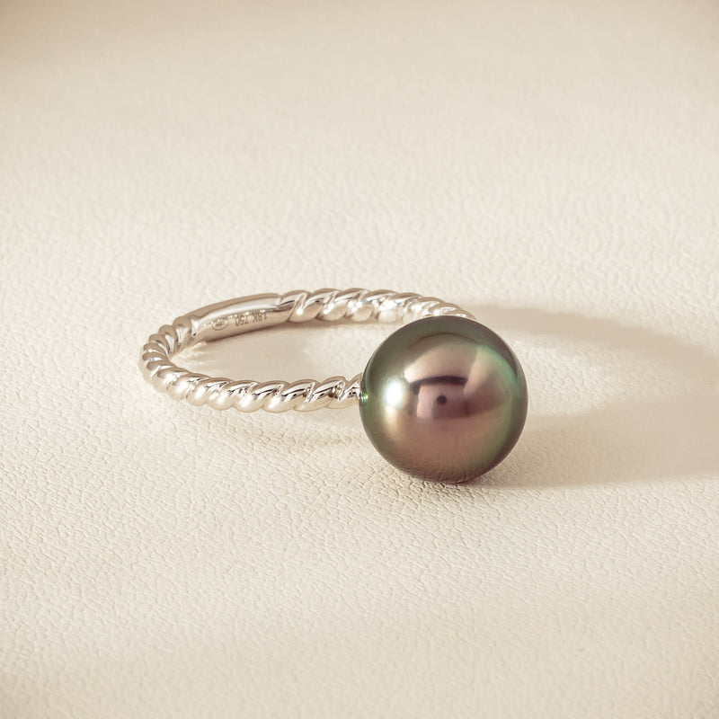 18ct White Gold 10mm Black Pearl Twine Ring - Ring - Walker & Hall
