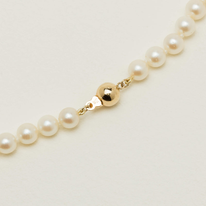 Deja Vu 9ct Yellow Gold 6-6.5mm Akoya Pearl Strand 70cm - Necklace - Walker & Hall