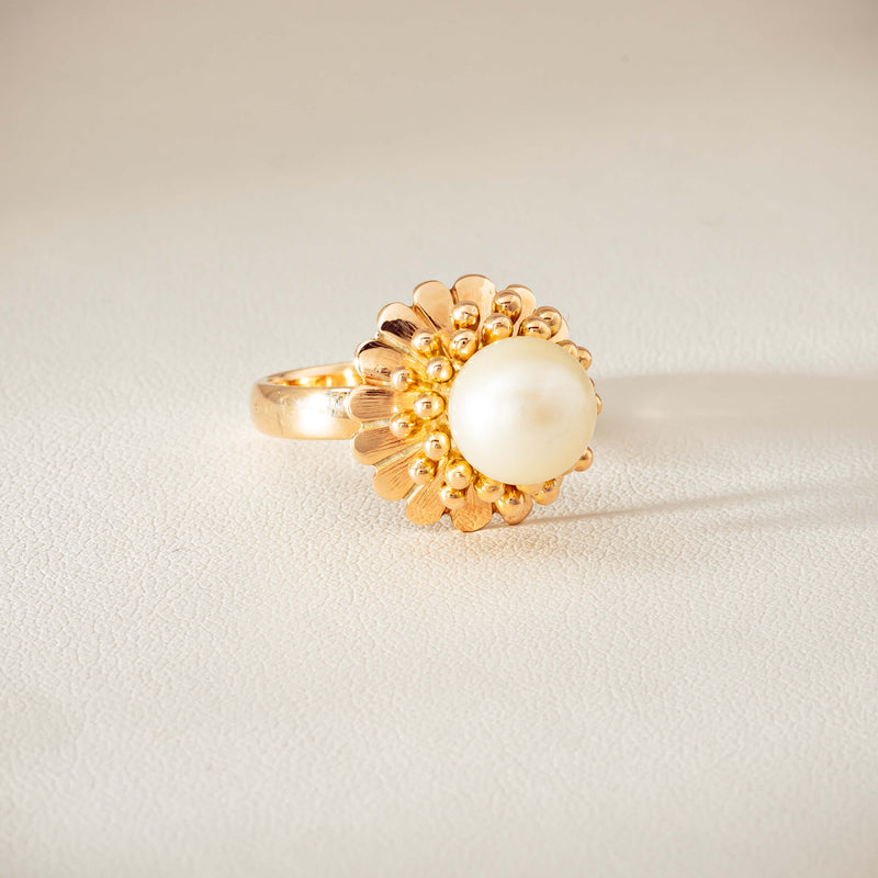 Vintage 14ct Yellow Gold 9mm Akoya Pearl Flower Ring