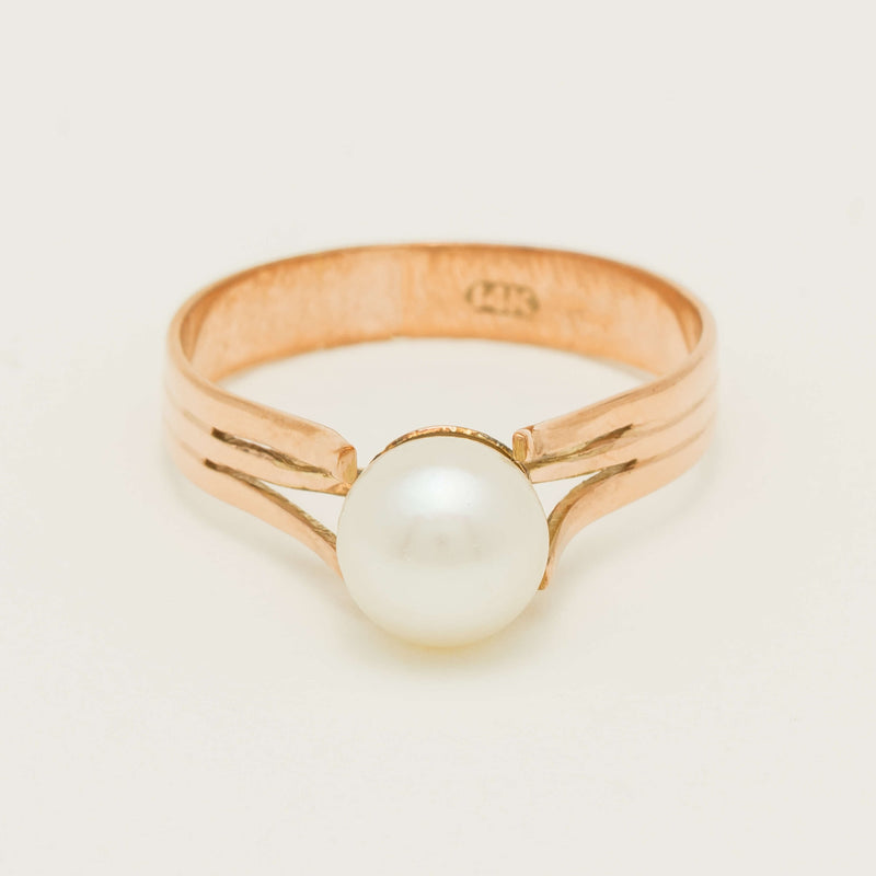 Deja Vu 9ct Rose Gold 7mm Akoya Pearl Ring