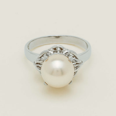 Deja Vu Platinum 9.3mm Akoya Pearl Filigree Ring