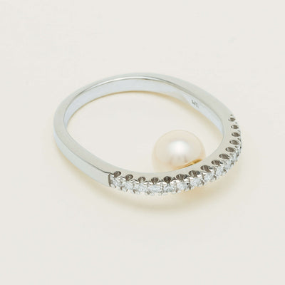 Deja Vu 14ct White Gold Pearl & Diamond Ring - Ring - Walker & Hall