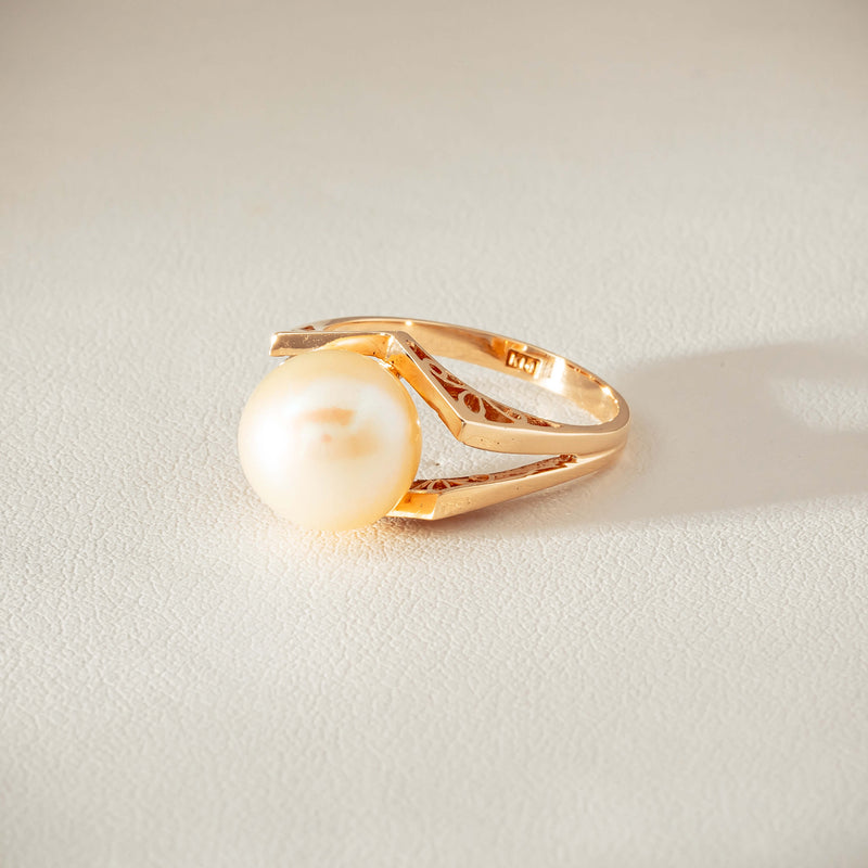 Deja Vu 14ct Rose Gold 10mm Akoya Pearl Ring - Ring - Walker & Hall