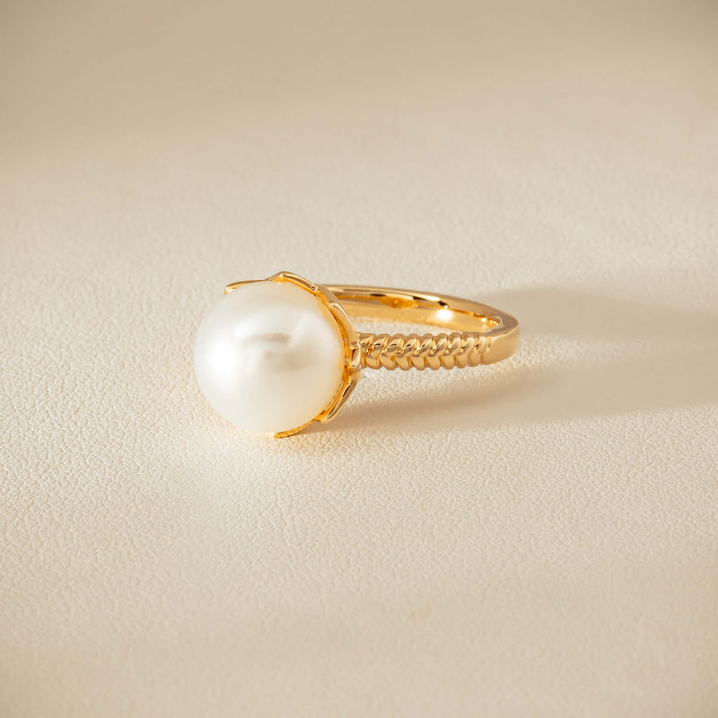18ct Yellow Gold 10.5mm South Sea Pearl Selene Ring