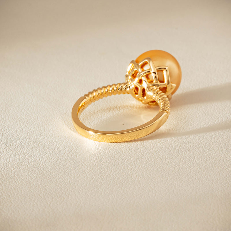 18ct Yellow Gold 11.2mm Golden Pearl Selene Ring