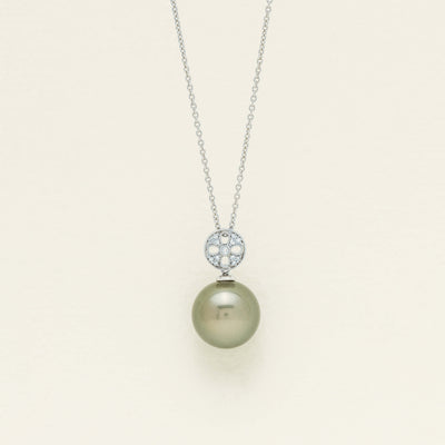 18ct White Gold 13mm Black Pearl Diamond Milgrain Pendant