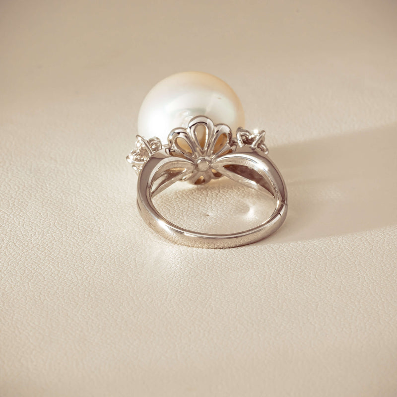 Deja Vu Platinum 15.1mm South Sea Pearl & Diamond Ring