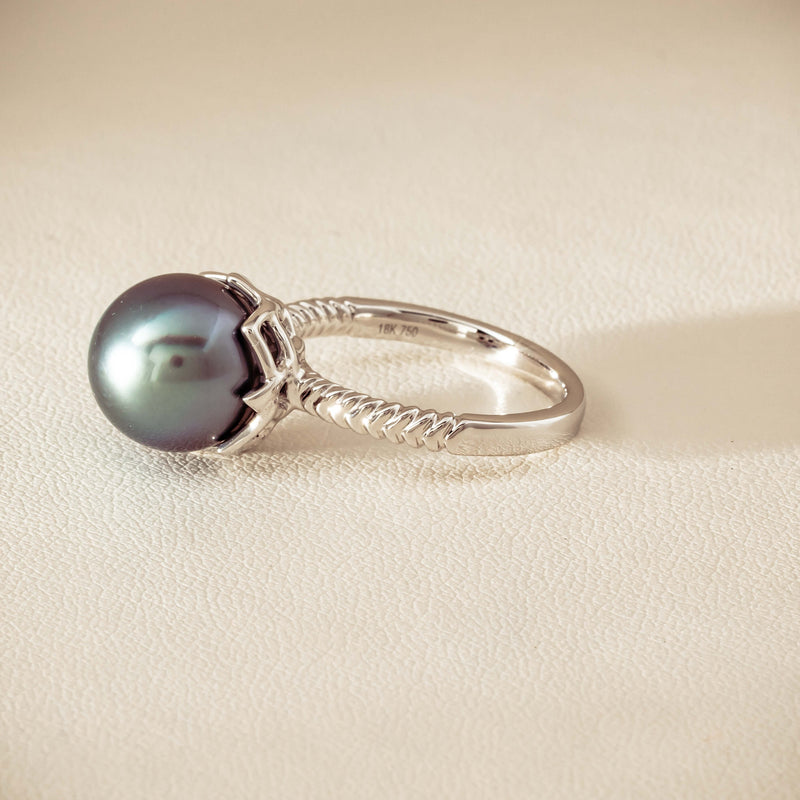 18ct White Gold 10.9mm Black Pearl Selene Ring - Ring - Walker & Hall