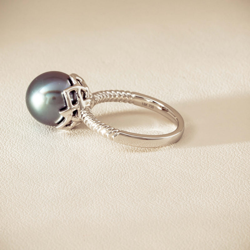 18ct White Gold 10.9mm Black Pearl Selene Ring - Ring - Walker & Hall