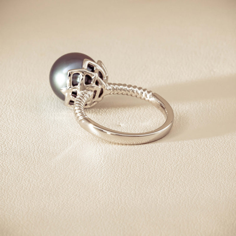 18ct White Gold 10.9mm Black Pearl Selene Ring - Ring - Walker & Hall