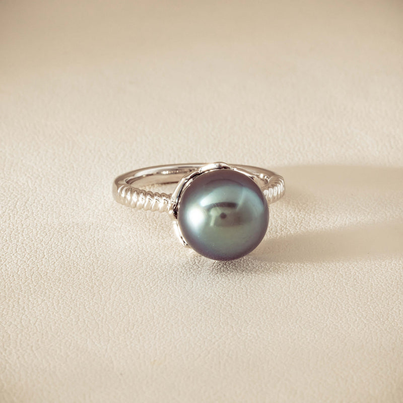 18ct White Gold 10.9mm Black Pearl Selene Ring - Ring - Walker & Hall