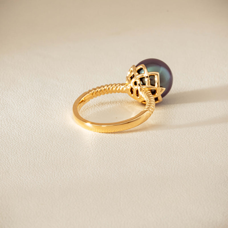 18ct Yellow Gold 10.9mm Black Pearl Selene Ring - Ring - Walker & Hall