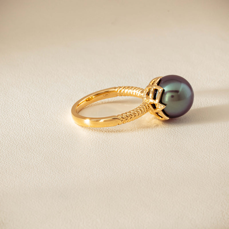 18ct Yellow Gold 10.9mm Black Pearl Selene Ring - Ring - Walker & Hall