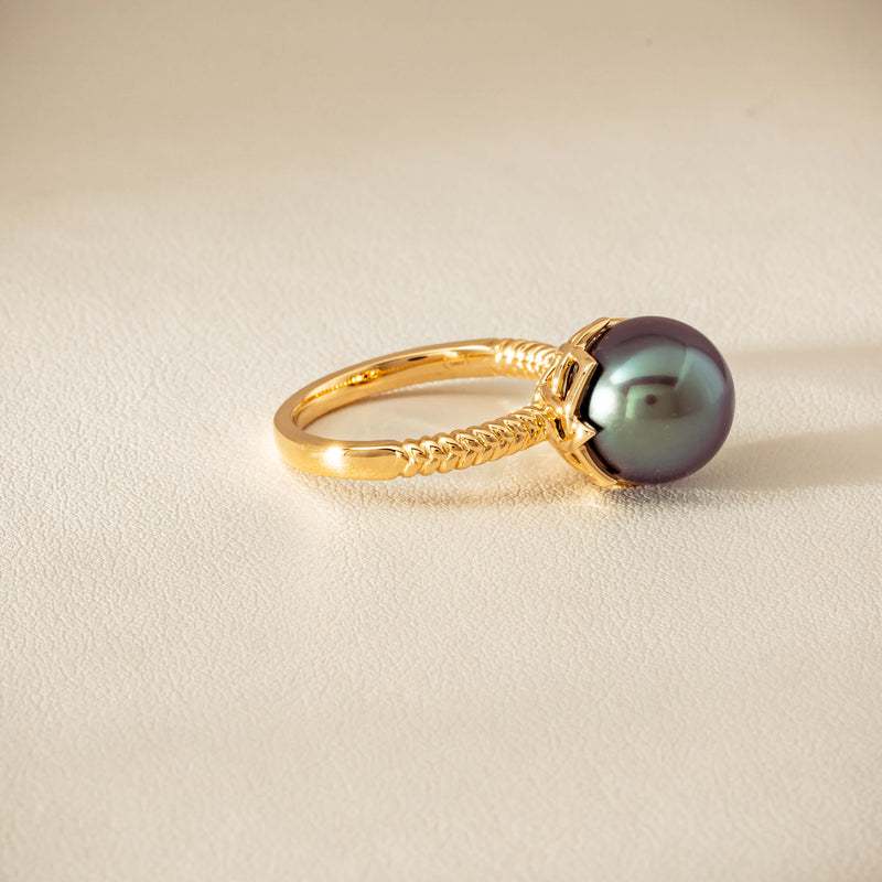 18ct Yellow Gold 10.9mm Black Pearl Selene Ring - Ring - Walker & Hall