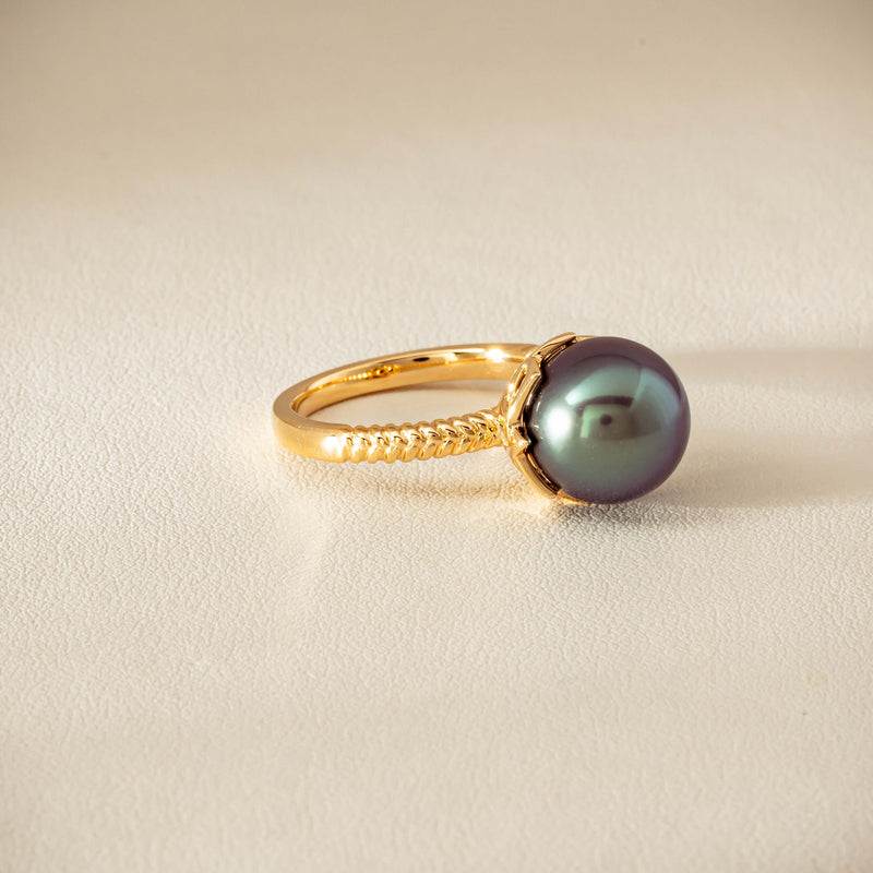 18ct Yellow Gold 10.9mm Black Pearl Selene Ring - Ring - Walker & Hall
