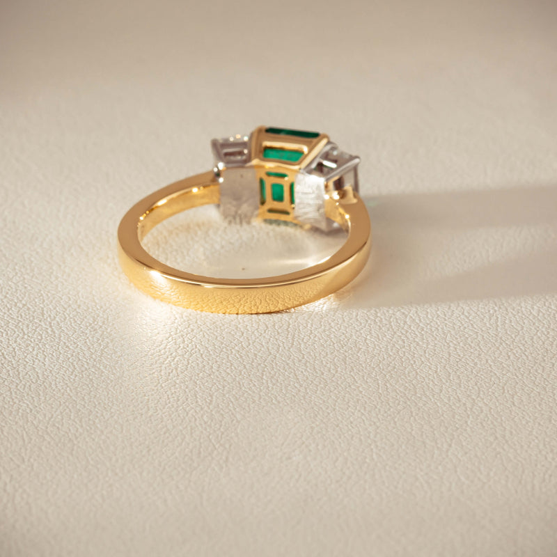18ct Yellow Gold 1.39ct Emerald & Diamond Odyssey Ring - Ring - Walker & Hall