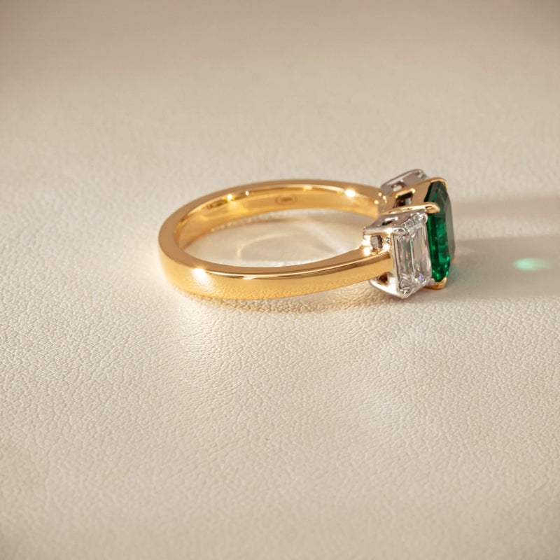 18ct Yellow Gold 1.39ct Emerald & Diamond Odyssey Ring - Ring - Walker & Hall