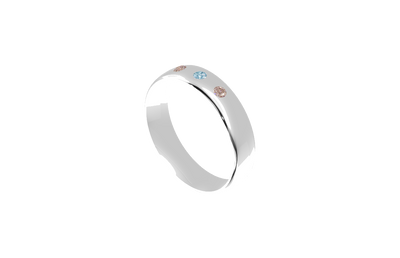 Three-Stone 4mm Milestone Band