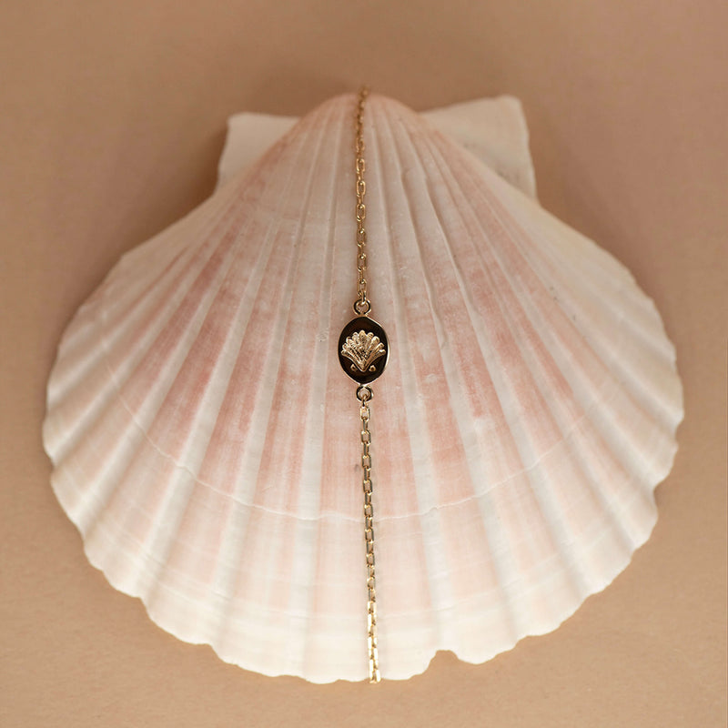 Zoe & Morgan Gold Vermeil Society of Shell Lovers Bracelet - Bracelet - Walker & Hall
