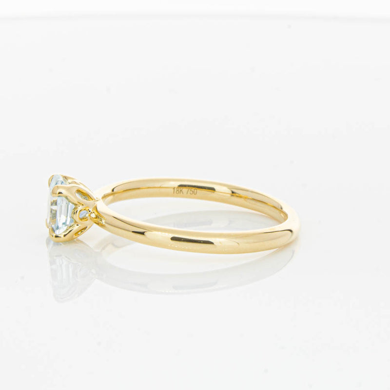18ct Yellow Gold Aquamarine Mini Octavia Ring-Ring-Walker & Hall
