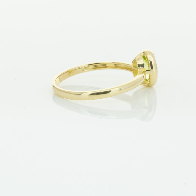 9ct Yellow Gold Peridot Lemongrass Ring-Ring-Walker & Hall