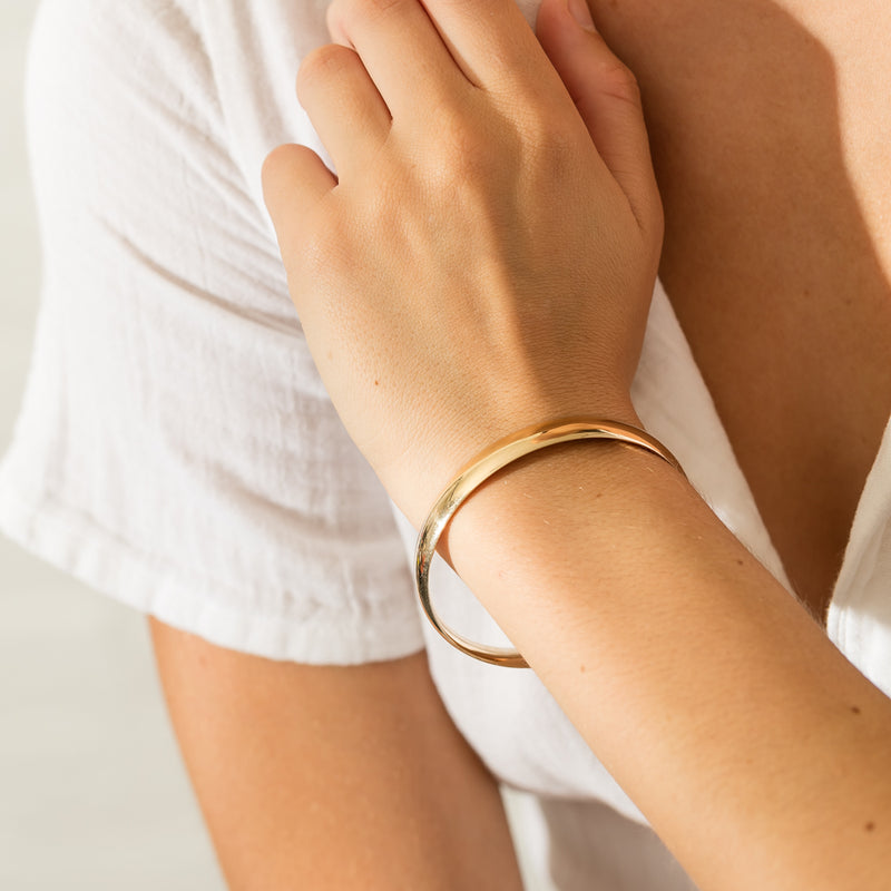 9ct Yellow Gold 8mm Bangle-Bracelet-Walker & Hall